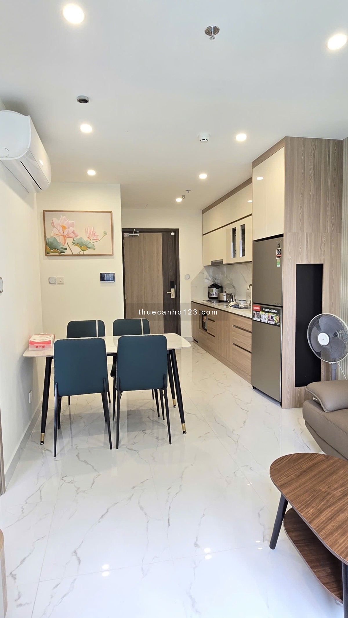 Cho thuê chung cư 2 phòng ngủ full nội thất - mới 100%