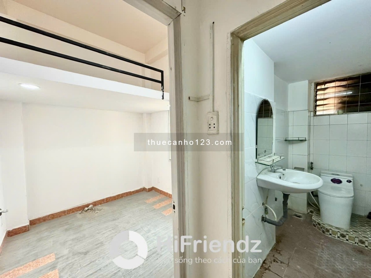 Cho thuê duplex giá rẻ có gác mới 100% cửa sổ, ngay vòng xoay Điện Biên Phủ, gần ĐH UEF, Hồng Bàng