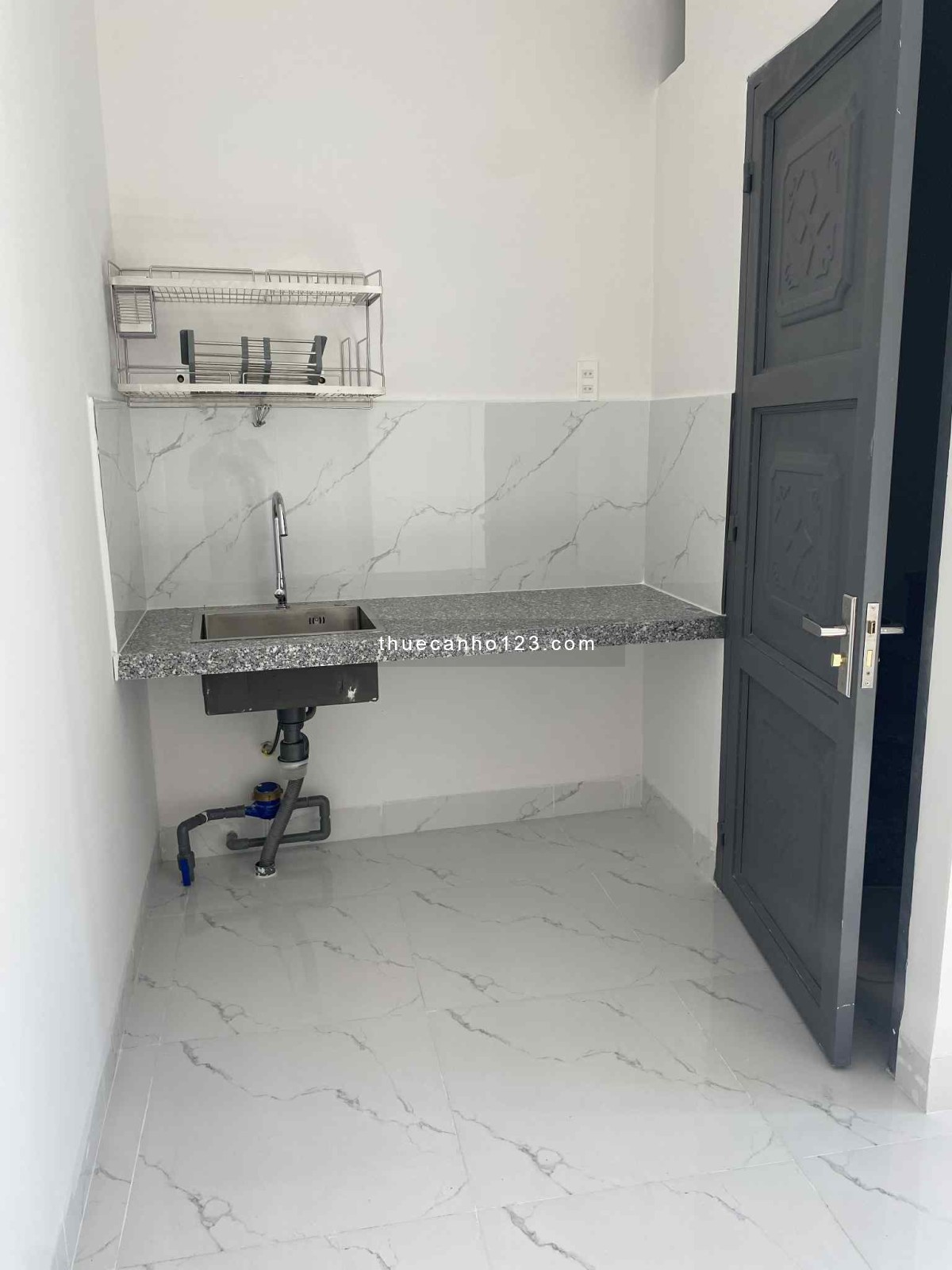 Căn Hộ Cho Thuê Có Ban Công Riêng, Vạn Thắng, Nha Trang