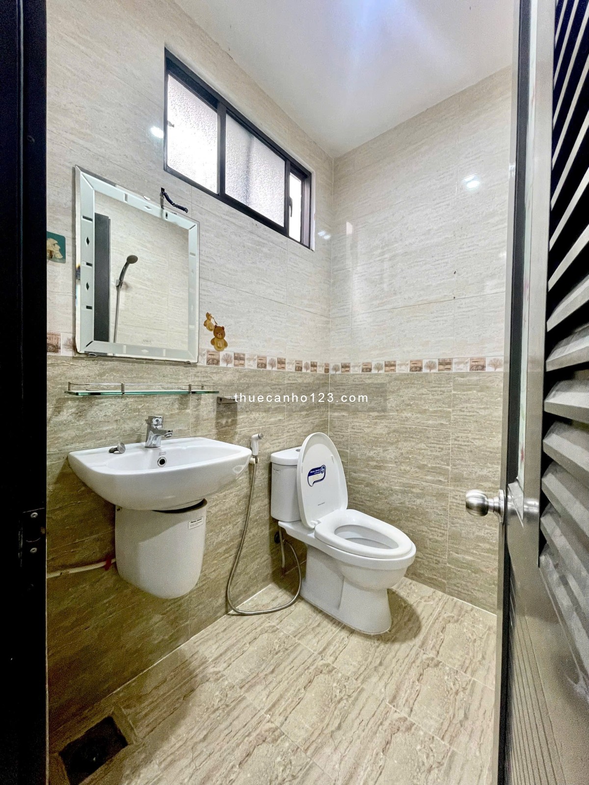 Giá rẻ full nội thất – Văn Chung, Tân Bình – Gần ĐH Tài chính Marketing, ĐH Văn Hiến