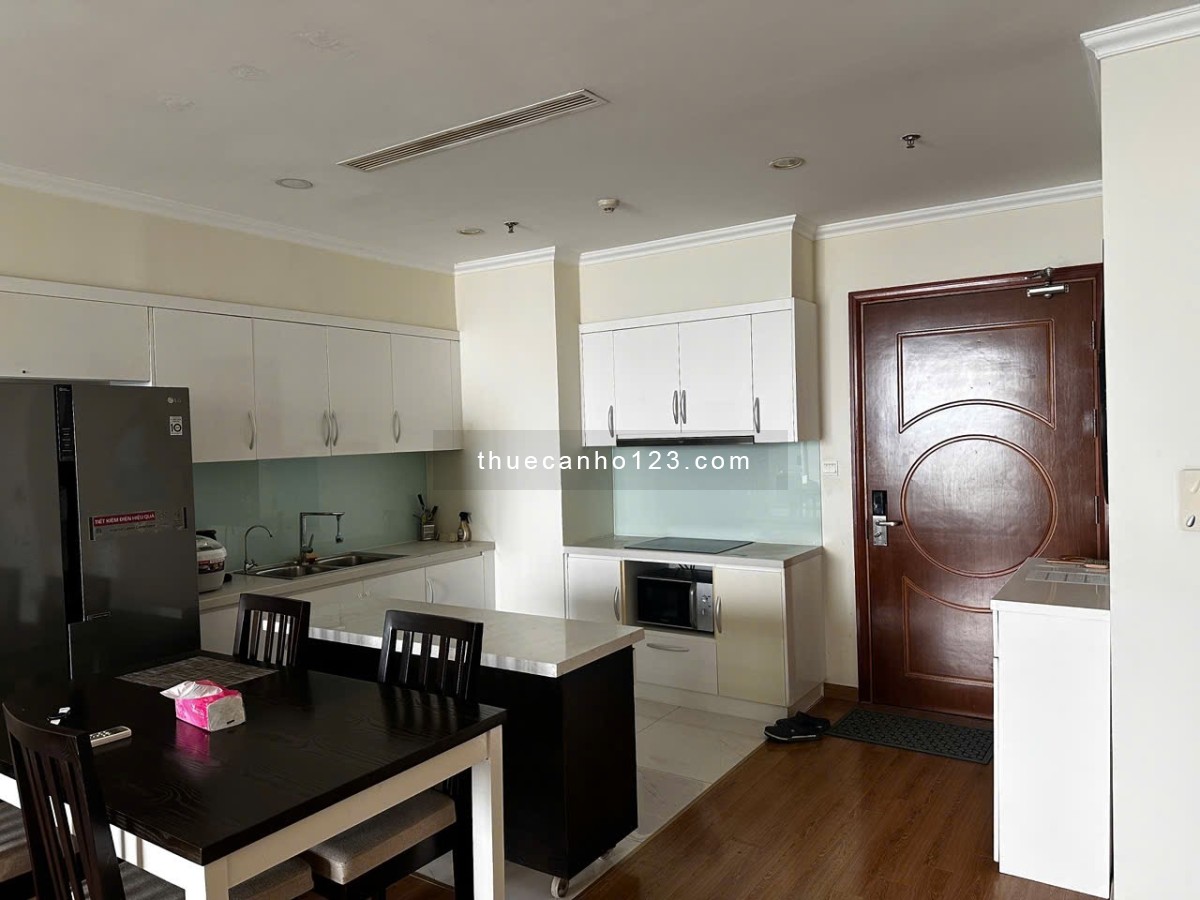 Cho thuê Vinhomes Nguyễn Chí Thanh, rộng 86m2, full đồ NT, 19 tr, LH: 0912.396.400