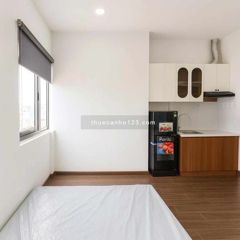 Căn hộ mới tinh 100% full nội thất ngay côngvien Gia Định