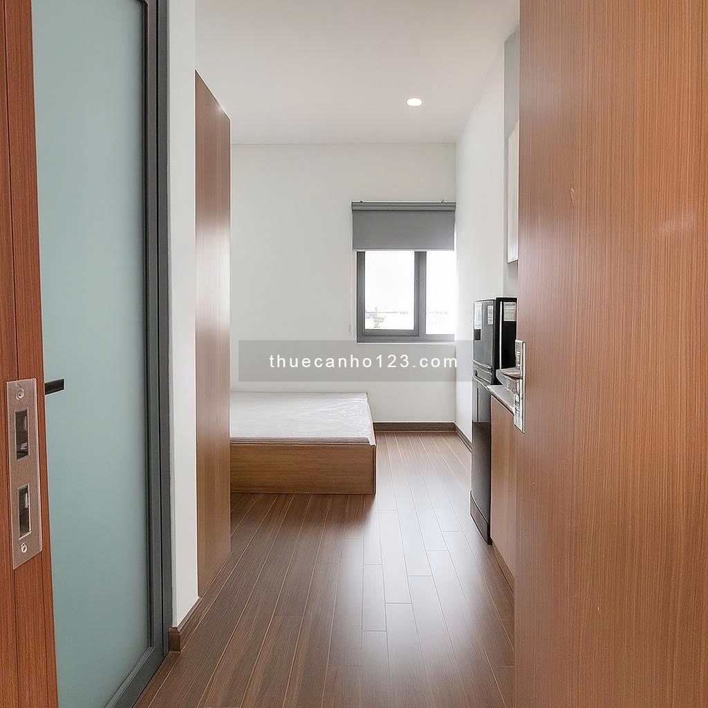 Căn hộ mới tinh 100% full nội thất ngay côngvien Gia Định