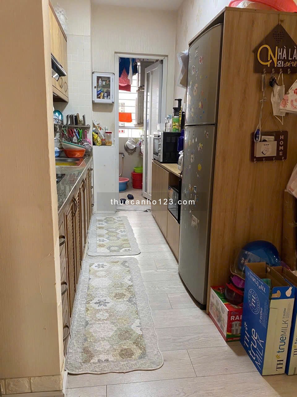 CHung cư Phú Thạnh, Nguyễn Sơn, TP: 80m2,2p ngủ, NT, giá 9tr