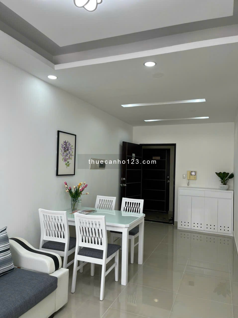 Em chuyên cho thuê Sky Garden Phú Mỹ Hưng 2-3 phòng ngủ chỉ từ 12triệu. nhận tìm nhà theo nhu cầu Q7