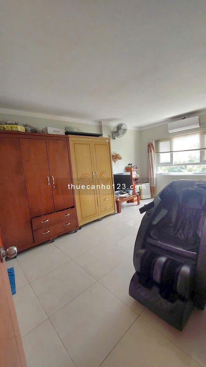 Chung cư Screc, Trường Sa, Quận 3: 88m2, 2p ngủ, full nội thất, 13tr