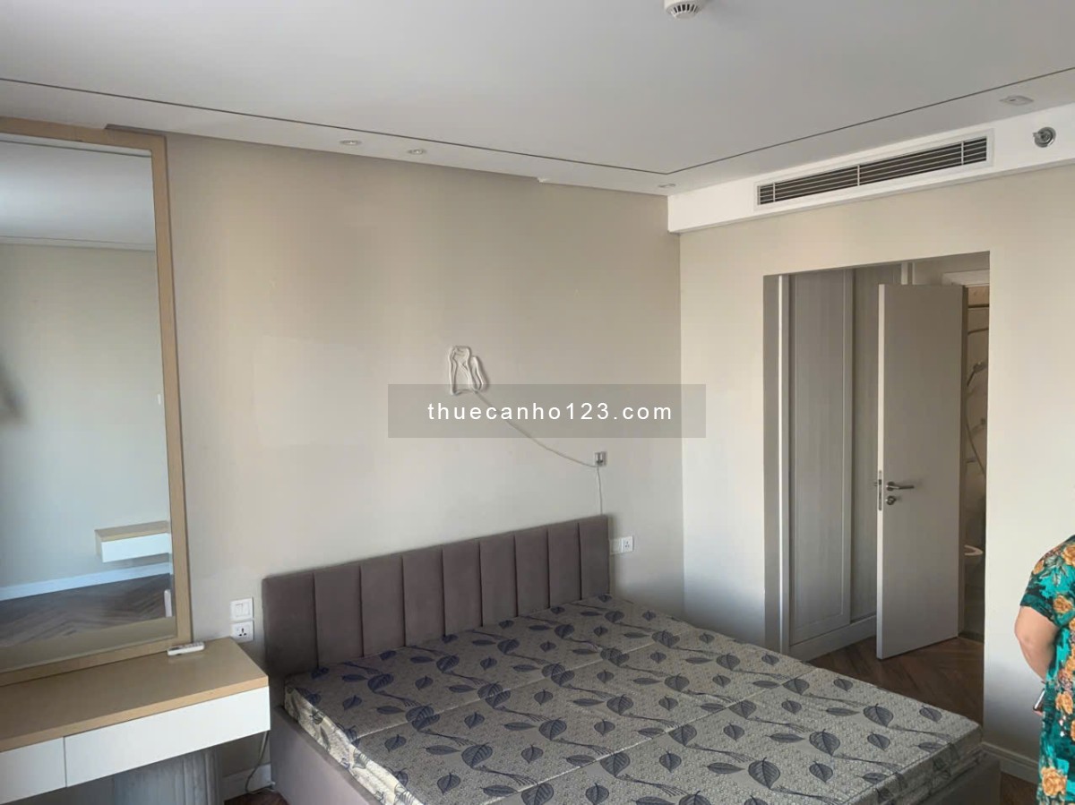 Cho thuê căn hộ King Palace ưu tiên hộ gia đình