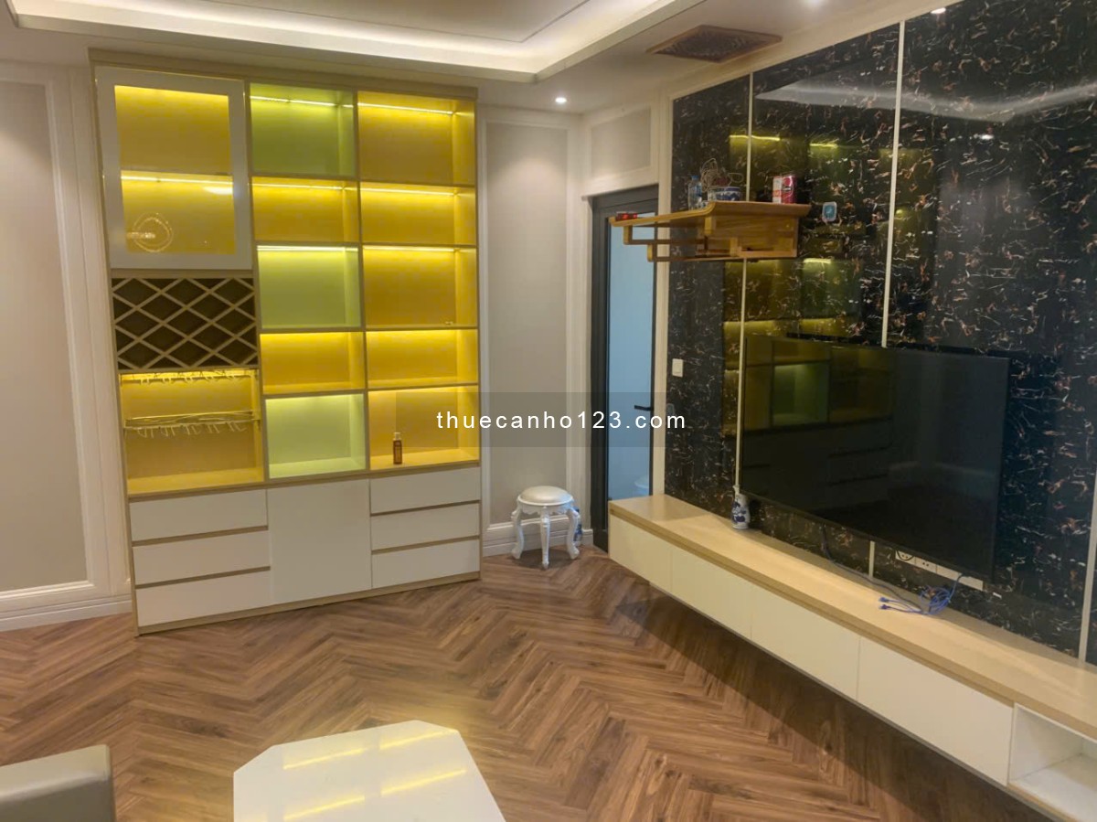 Cho thuê căn hộ King Palace ưu tiên hộ gia đình