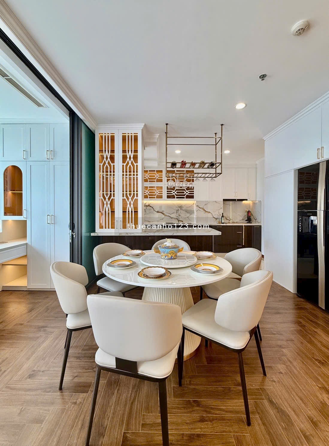 Rổ hàng Thuê mới nhất 1, 2, 3 ,4PN Vinhome Central Park Bình Thạnh tháng 8/2025 - 0942570422