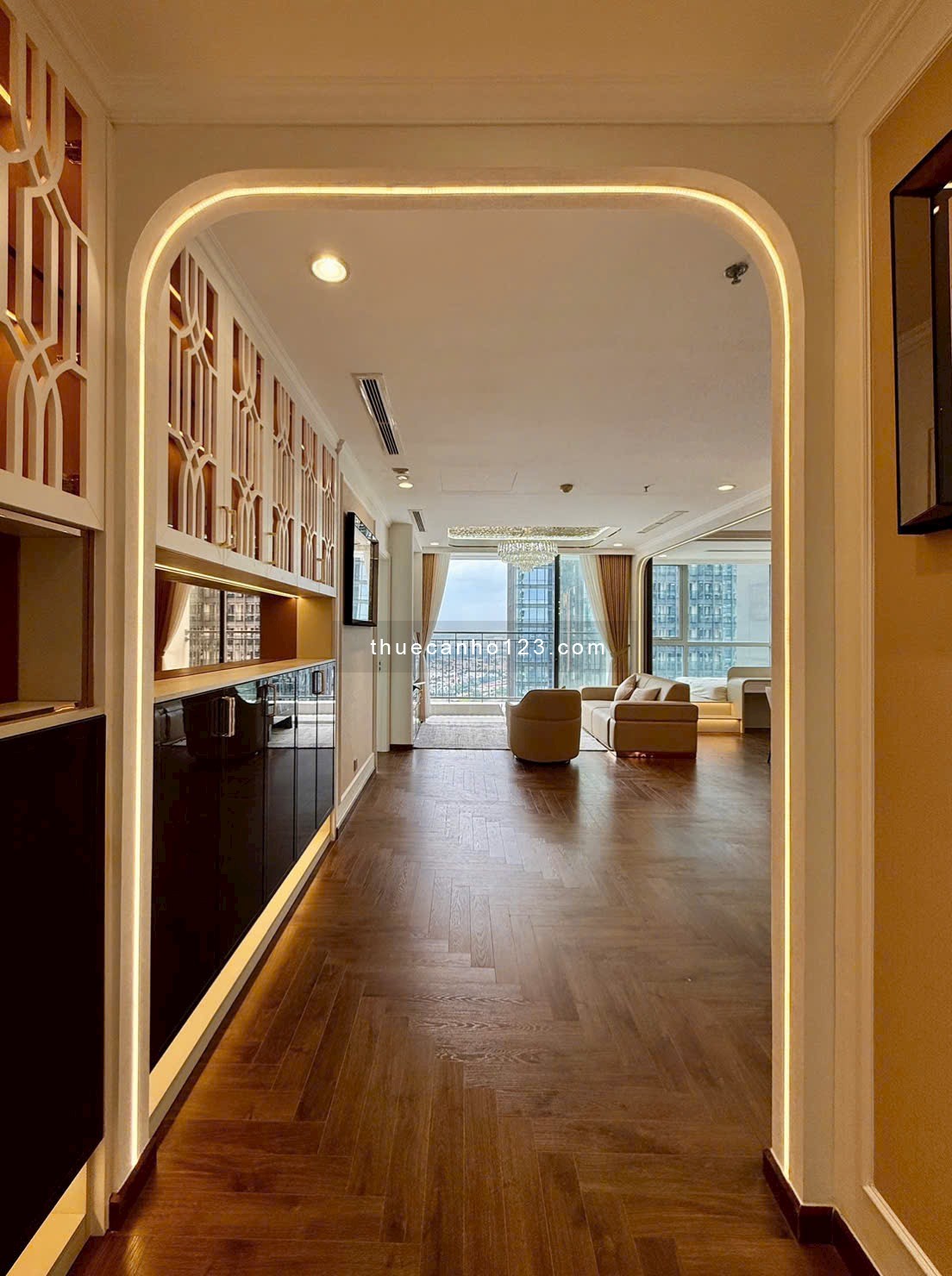 Rổ hàng Thuê mới nhất 1, 2, 3 ,4PN Vinhome Central Park Bình Thạnh tháng 8/2025 - 0942570422