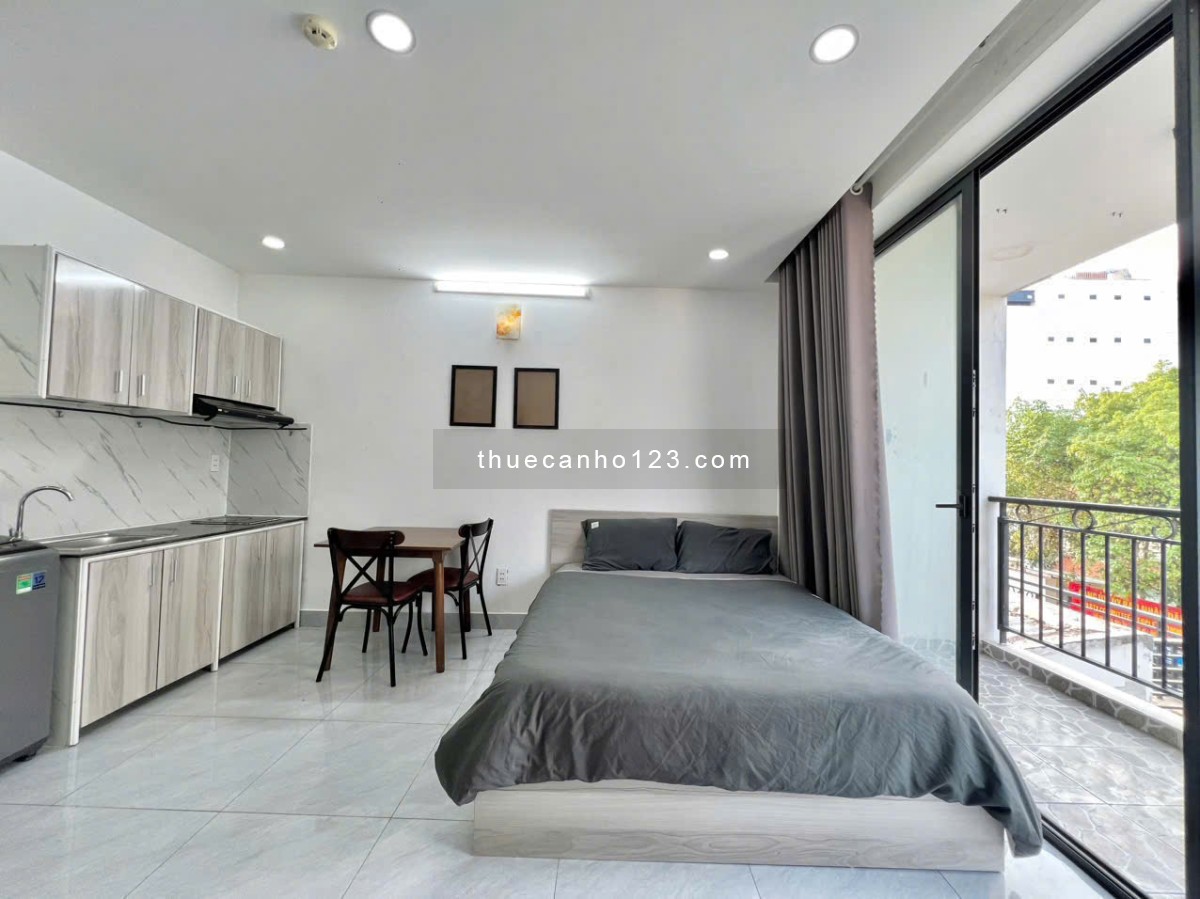 Cho thuê căn hộ studio bancol 40m2 - Nội thất đầy đủ, thang máy, an ninh - Nguyễn Văn Đậu, gần VLU