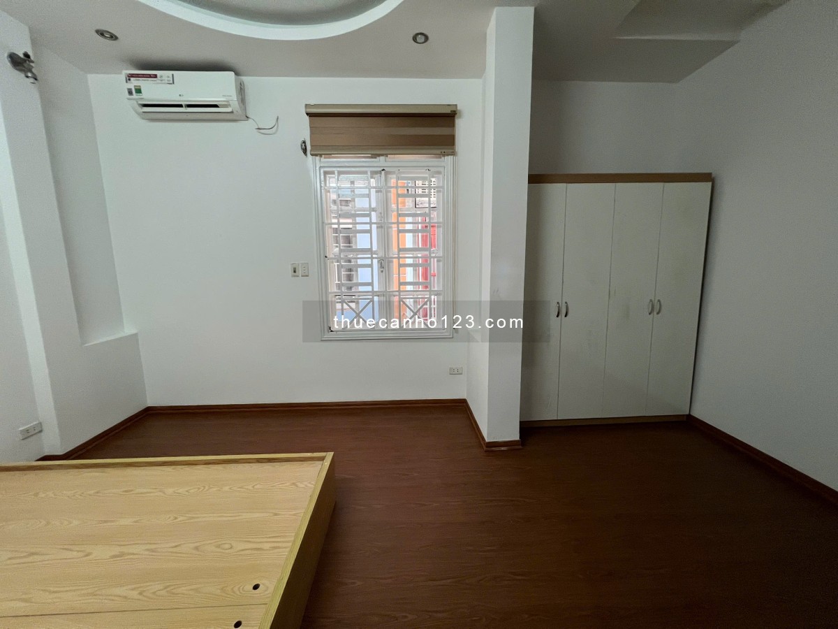 Cho thuê phòng khu Mai Dịch, giá 3,500,000 - 4,500,000