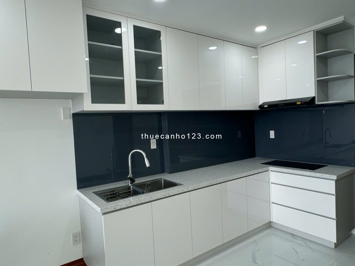 Cho thuê căn hộ Fancy Tower khu đô thị Hưng Phú. Có nội thất