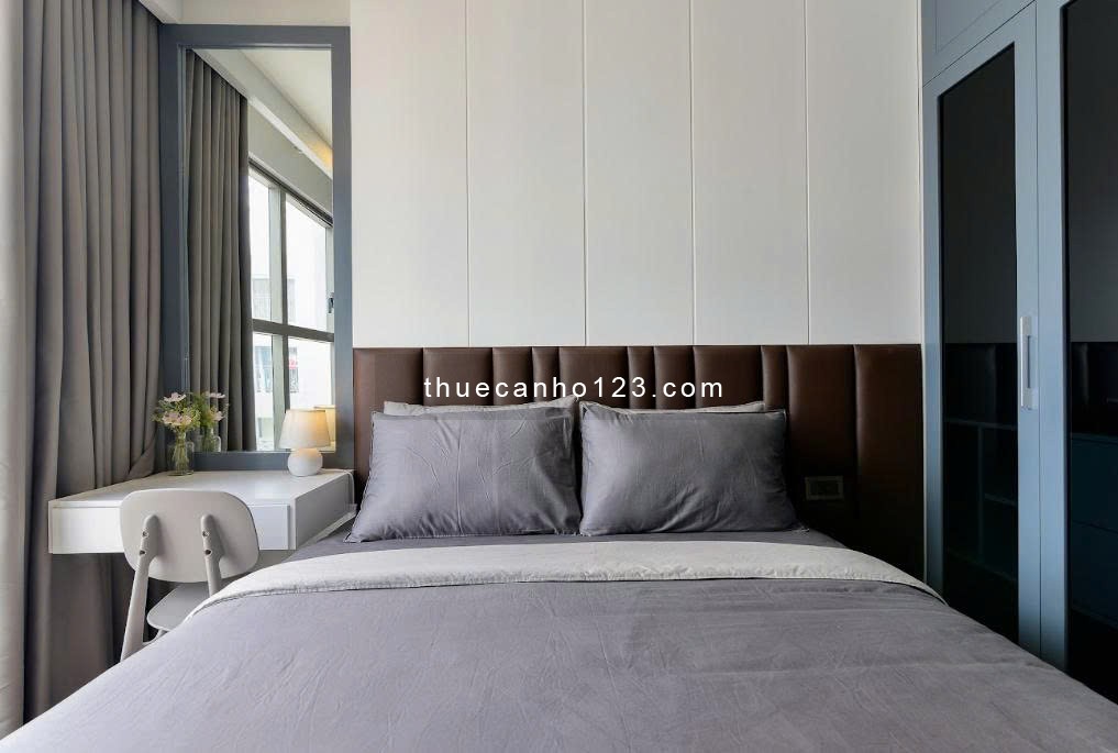 Cho Thuê Gấp ở liền 2 phòng ngủ Sài Gòn Royal Quận 4