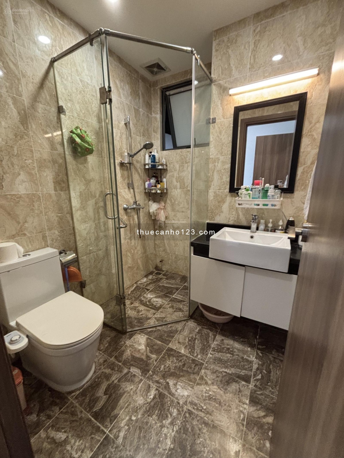 Cho thuê gấp căn hộ cao cấp vừa bàn giao The Ninety Complex