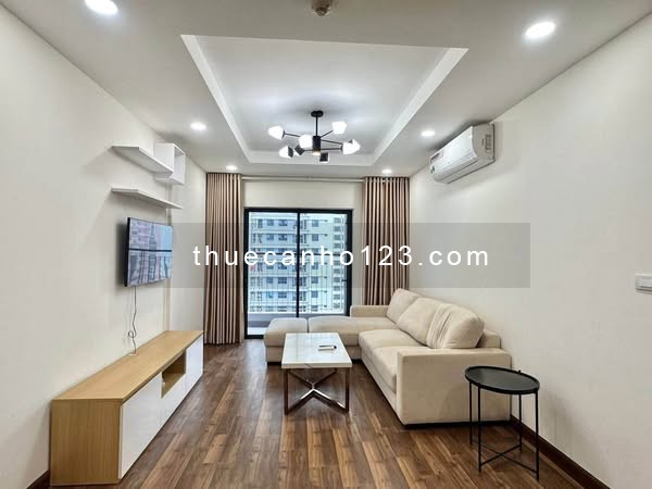 E Cần cho thuê căn hộ 2PN , full nội thất tầng cao view đẹp tại Hoàng Thành Pearl. LH0974.99***