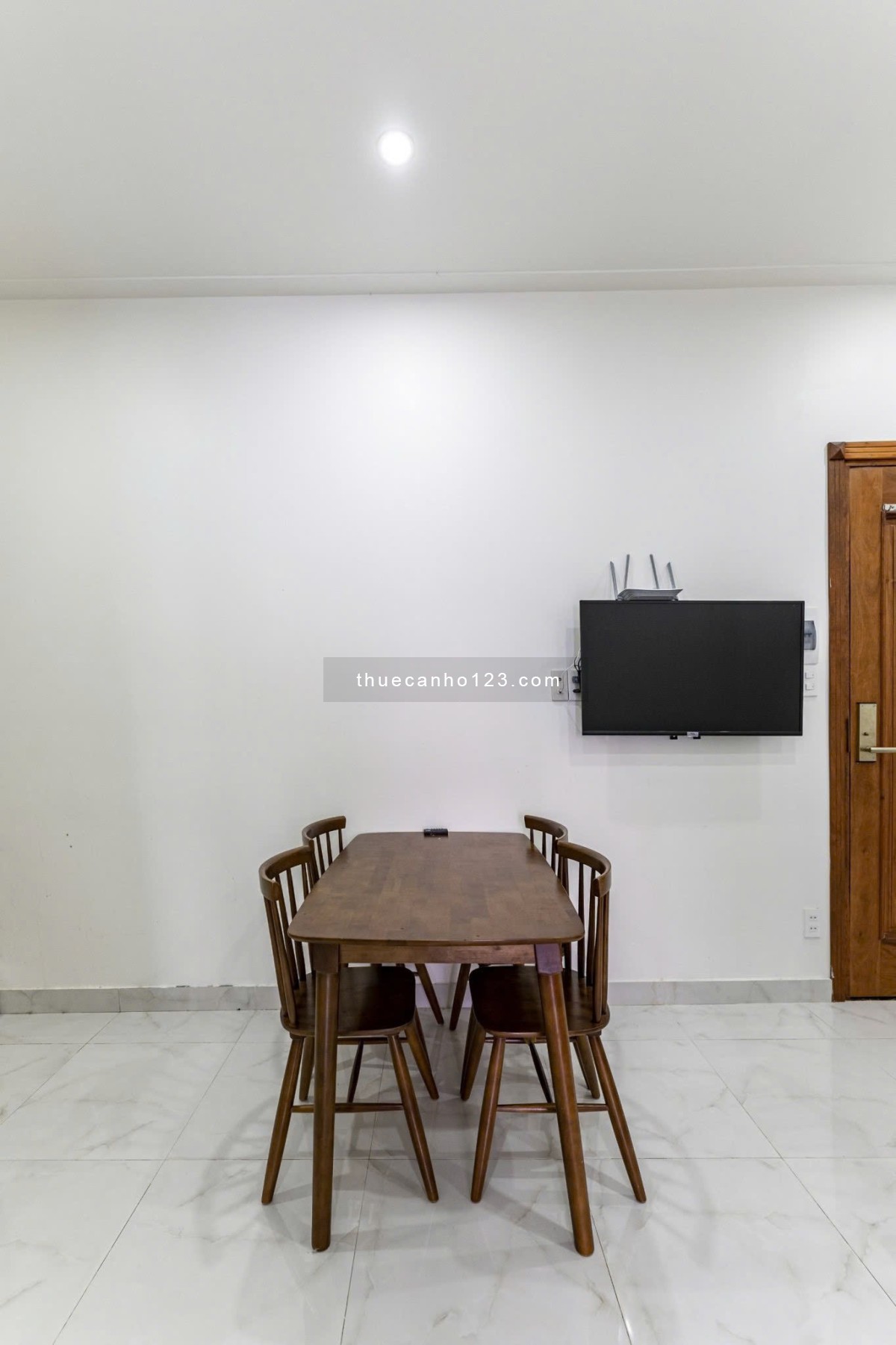 Chung cư Bàu Cát, Hồng lạc, p10, Tân Bình: 80m2, 2p ngủ, 11tr/th