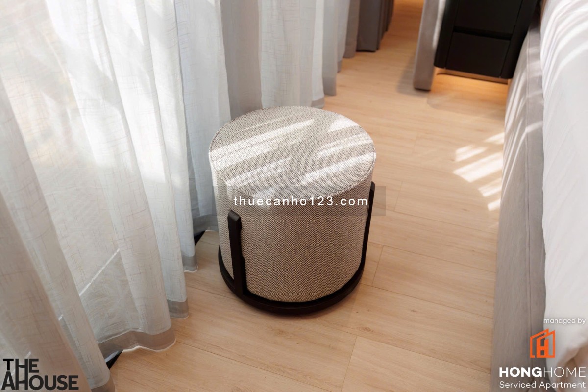 Hình thật giá thật cho thuê căn hộ 1PN ngay Chợ Bến Thành,Ngã Sáu Phù Đổng có Ban Công siêu thoáng