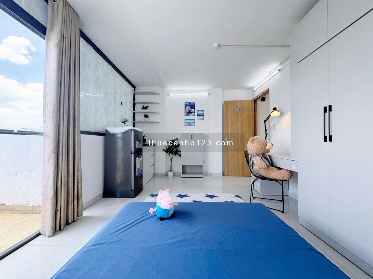 Cho Thuê Căn Hộ Studio Ban công Full Nội Thất, Thang Máy, Gần Chợ Bà Chiểu