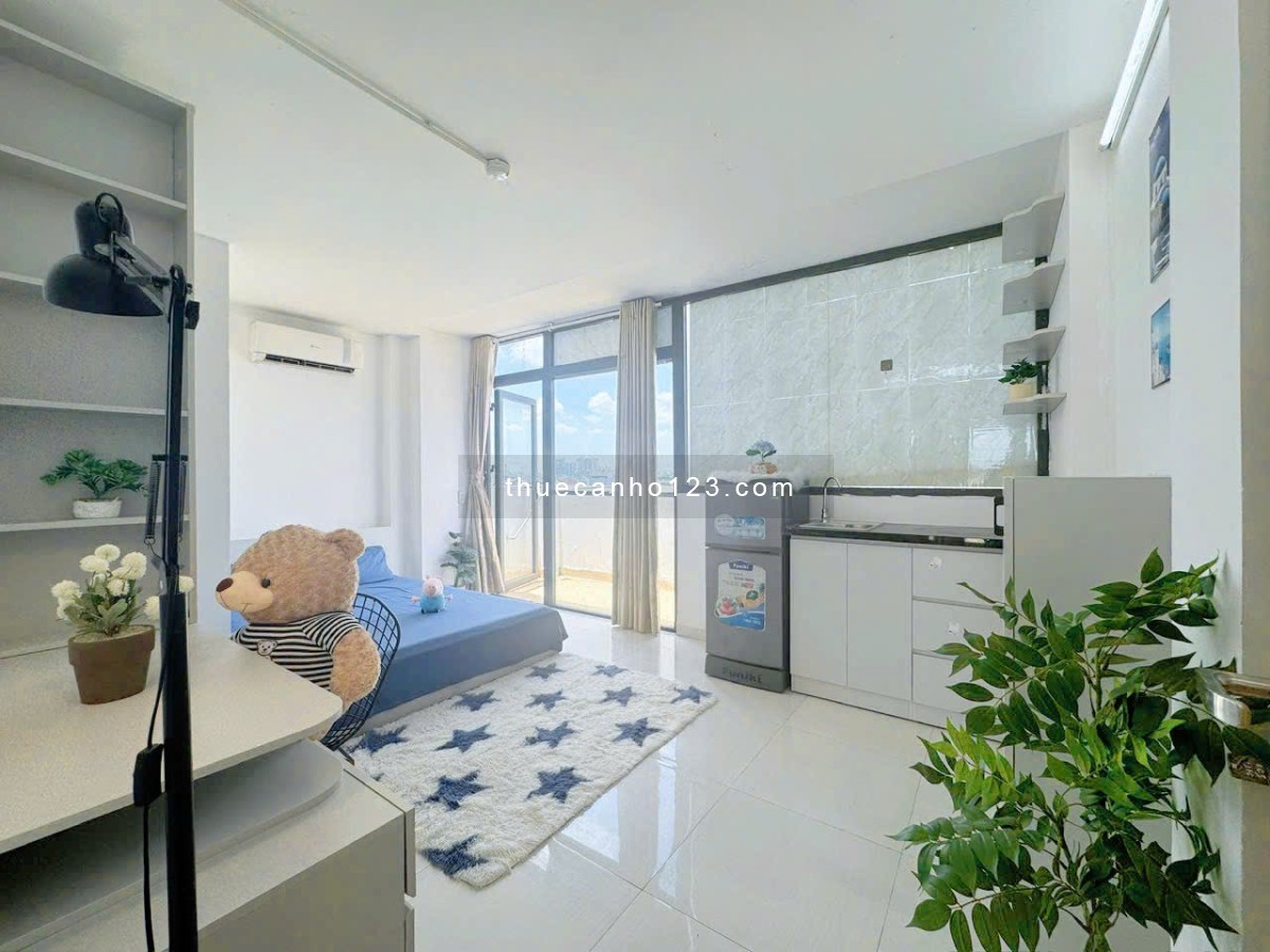 Cho Thuê Căn Hộ Studio Ban công Full Nội Thất, Thang Máy, Gần Chợ Bà Chiểu
