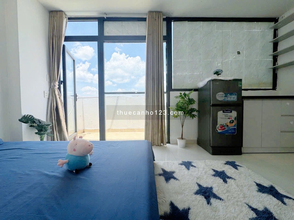 Cho Thuê Căn Hộ Studio Ban công Full Nội Thất, Thang Máy, Gần Chợ Bà Chiểu