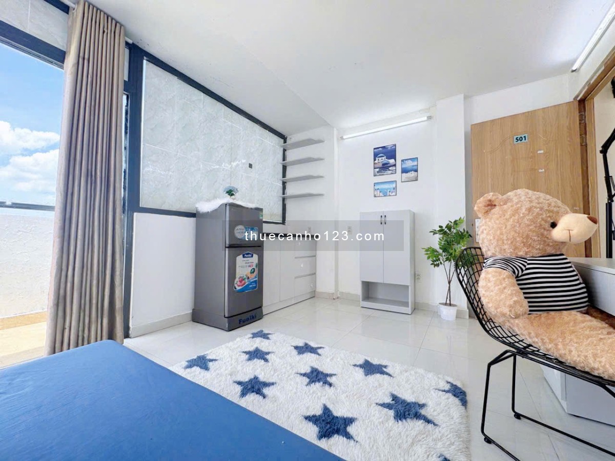 Cho Thuê Căn Hộ Studio Ban công Full Nội Thất, Thang Máy, Gần Chợ Bà Chiểu