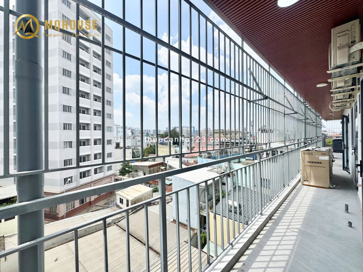 Cho Thuê Căn Hộ Mới 100%, Full Nội Thất, Tòa nhà lớn, hầm xe, bảo vệ, thang máy gần Nguyễn Văn Đậu