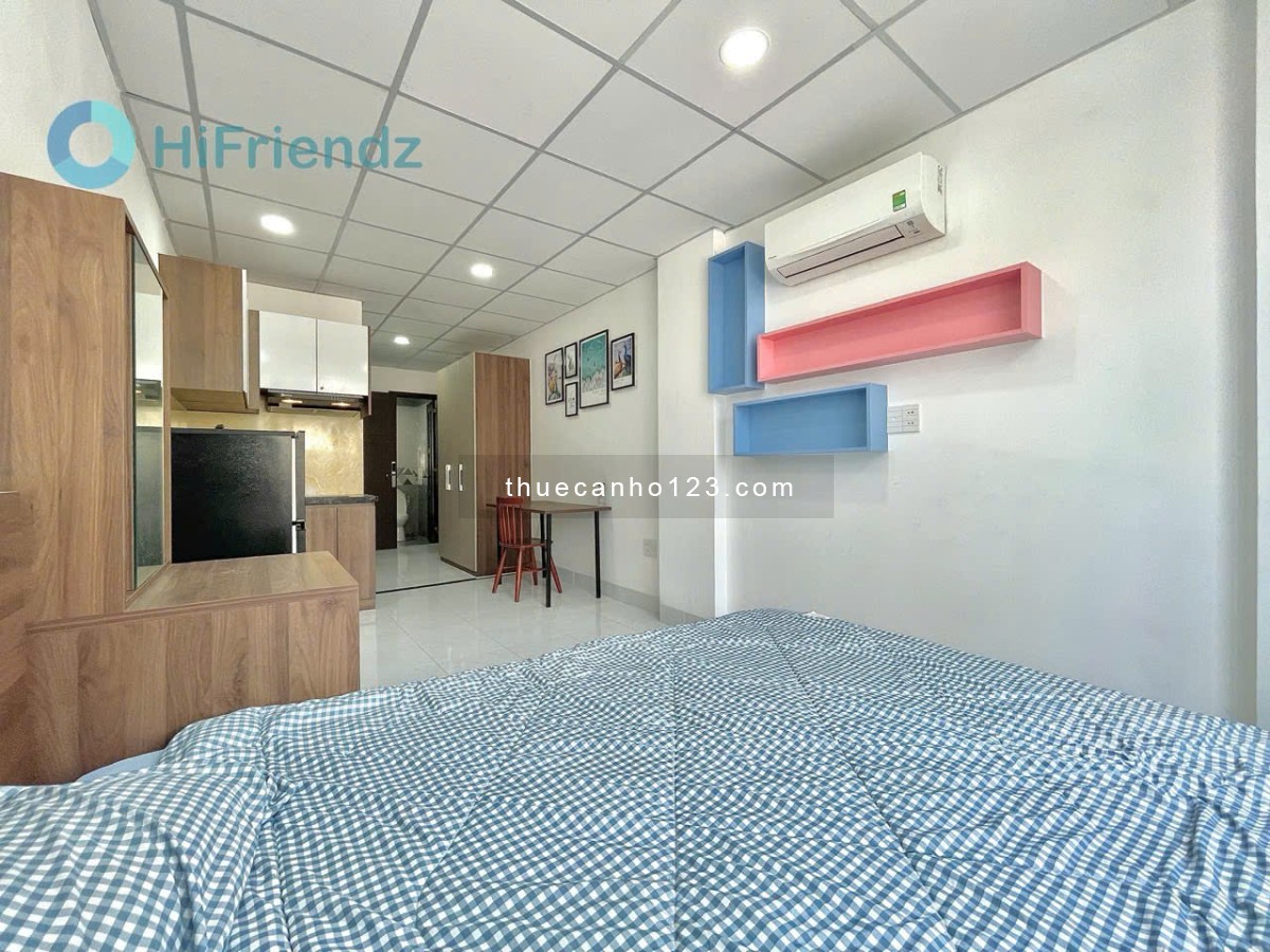 Studio full nội thất - thang máy, đi bộ 5p sang GTVT, Ngoại Thương, Hutech, 7p đi xe máy UEF, HB