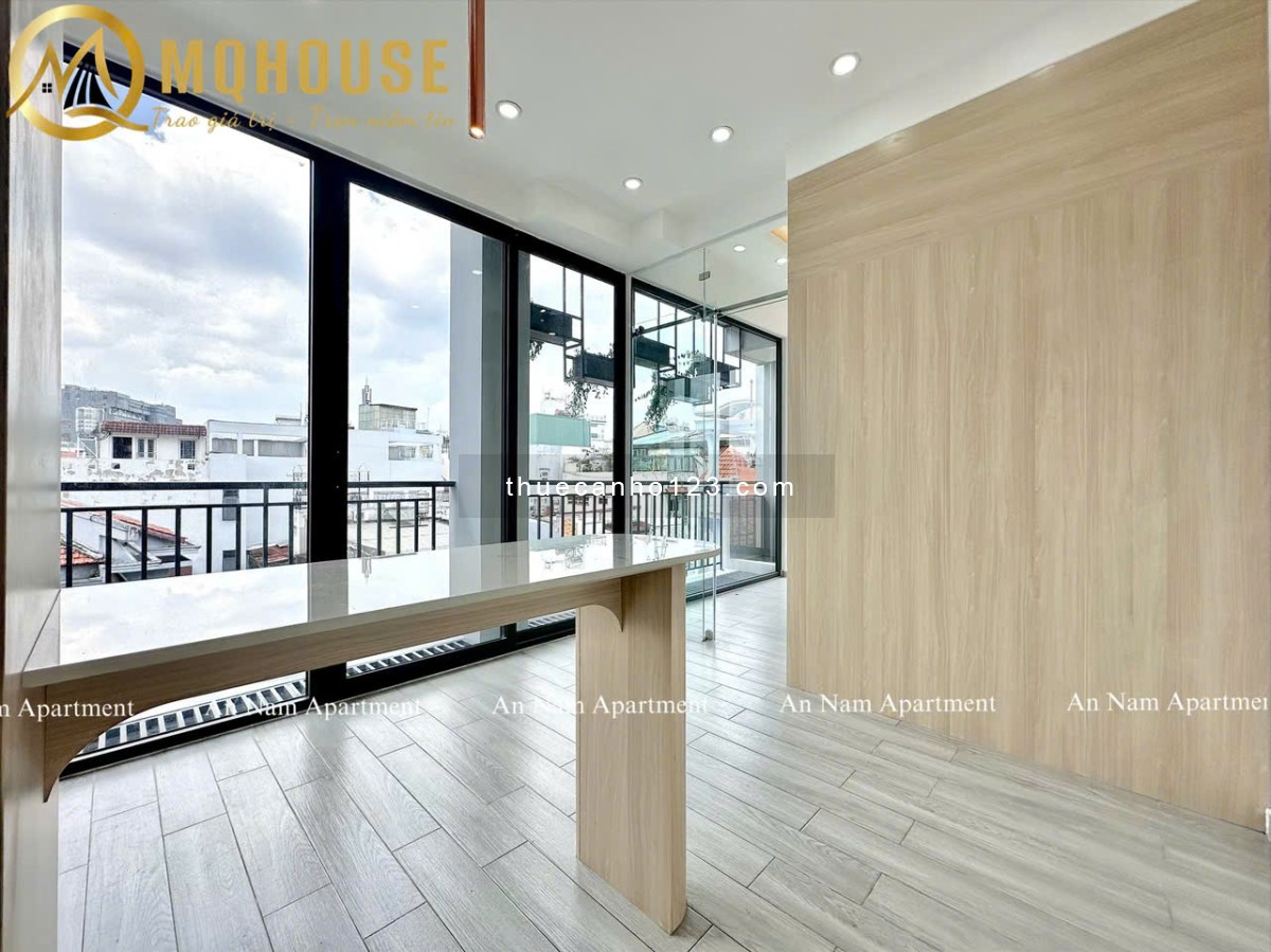 Cho thuê căn hộ 1PN 1PK, ban công 45m2 gần tòa Sky Center - sân bay - CV Gia Định