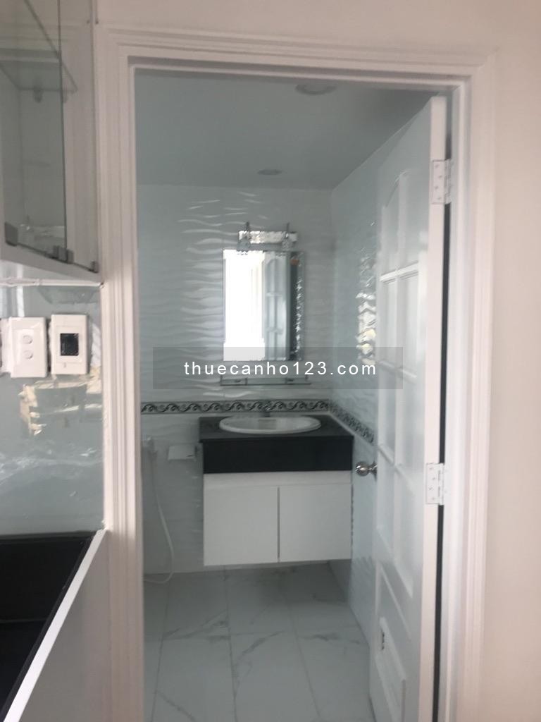 Căn hộ 86m2, 2p ngủ, 2wc,Full Nt, C/c Bàu Cát, p10, Tân Bình chỉ 11tr/th