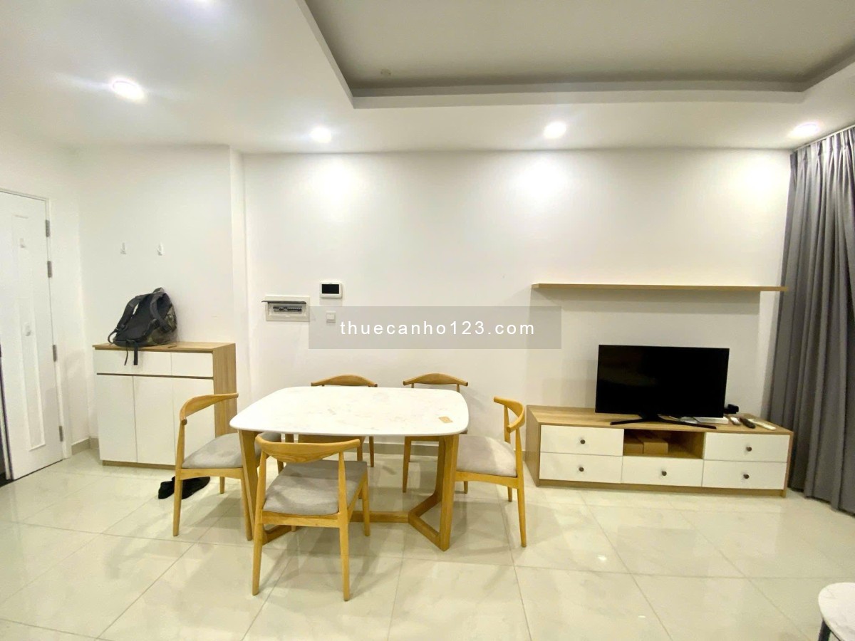 Chung cư Âu cơ Tower, Tân Phú: 87m2, 2p ngủ, có NT, 11tr/th