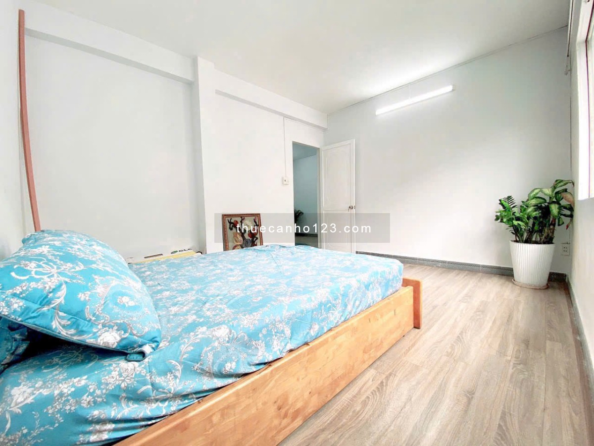 Chung Cư Lê Hồng Phong Quận 10 rộng 80m2 2PN 1WC giá 8,5tr/th