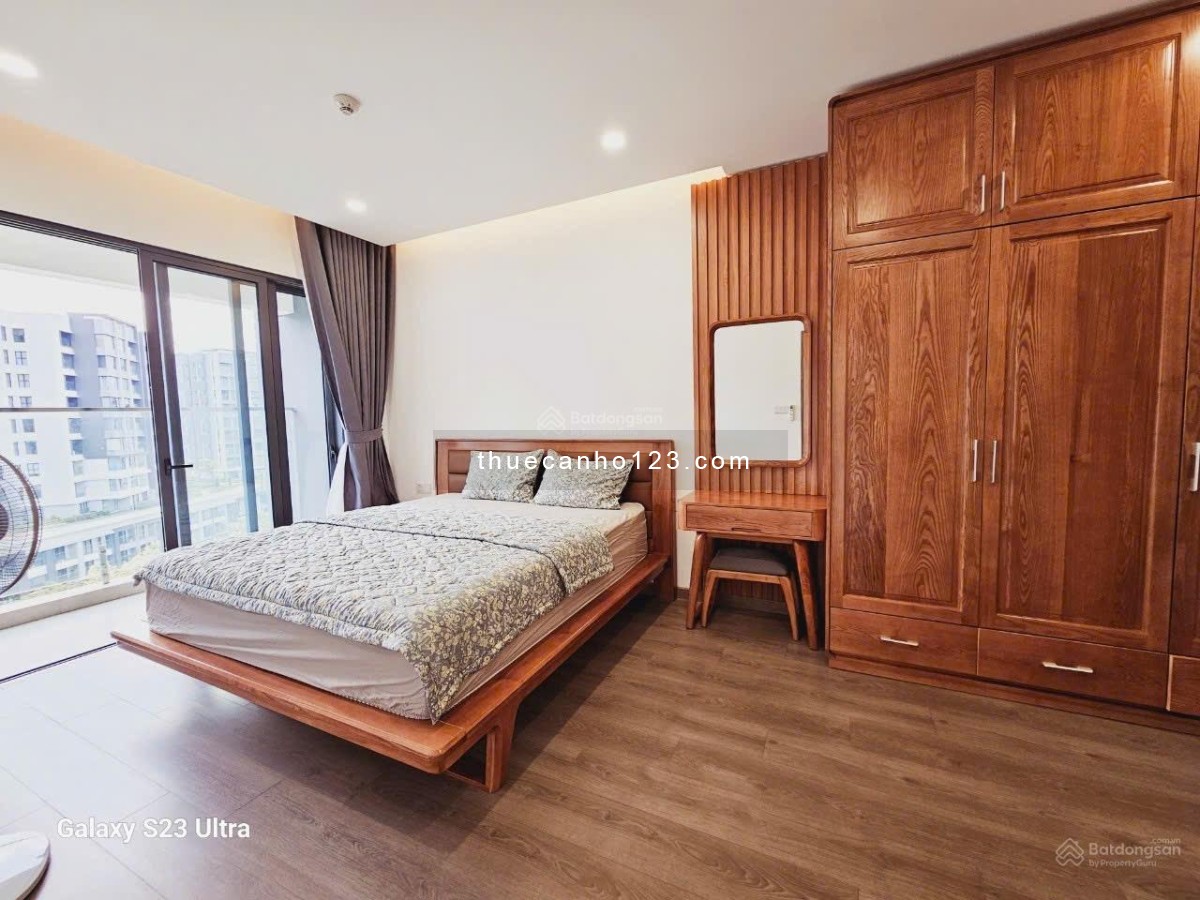 Cho thuê 3PN, 2WC 117m2 Diamond Plus full nội thất, 26tr Celadon City Q.Tân Phú sân bay TSN