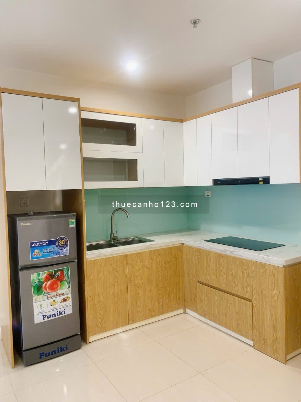 Cho thuê căn hộ toà s1.08 vào ở luôn