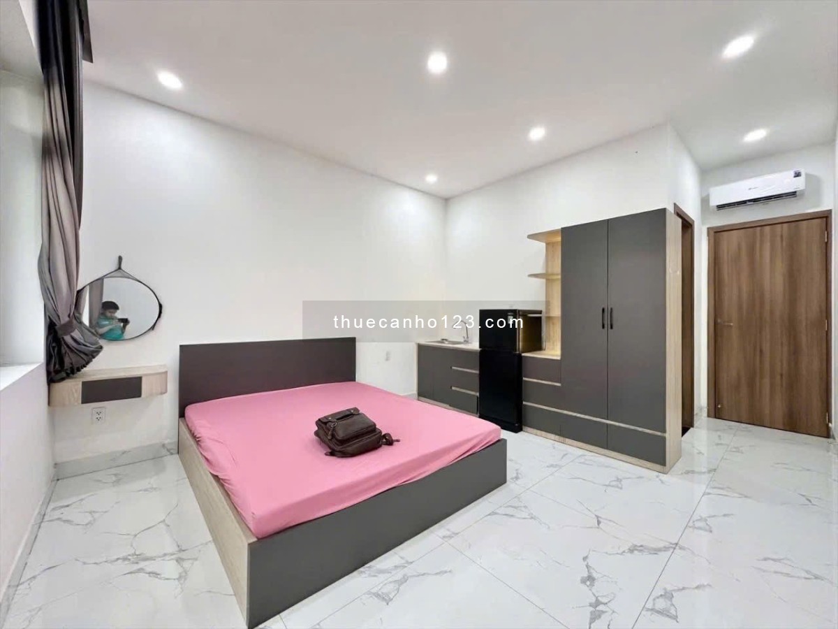 Căn hộ mới tinh full tiện nghi nội thất hiện đại, ban công view chill ngay Tân Bình