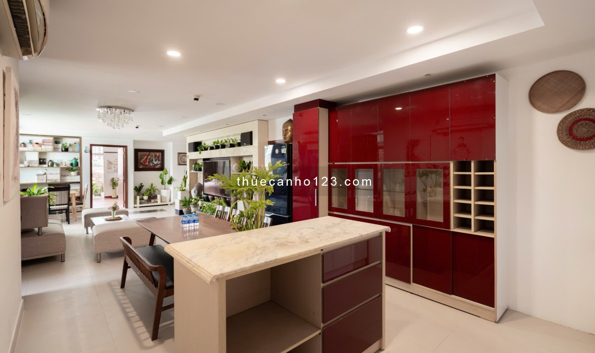 Cho thuê căn hộ mini 2 phòng ngủ nhà mặt tiền ban công siêu thoáng nội thất hiện đại, nhà mới 100%