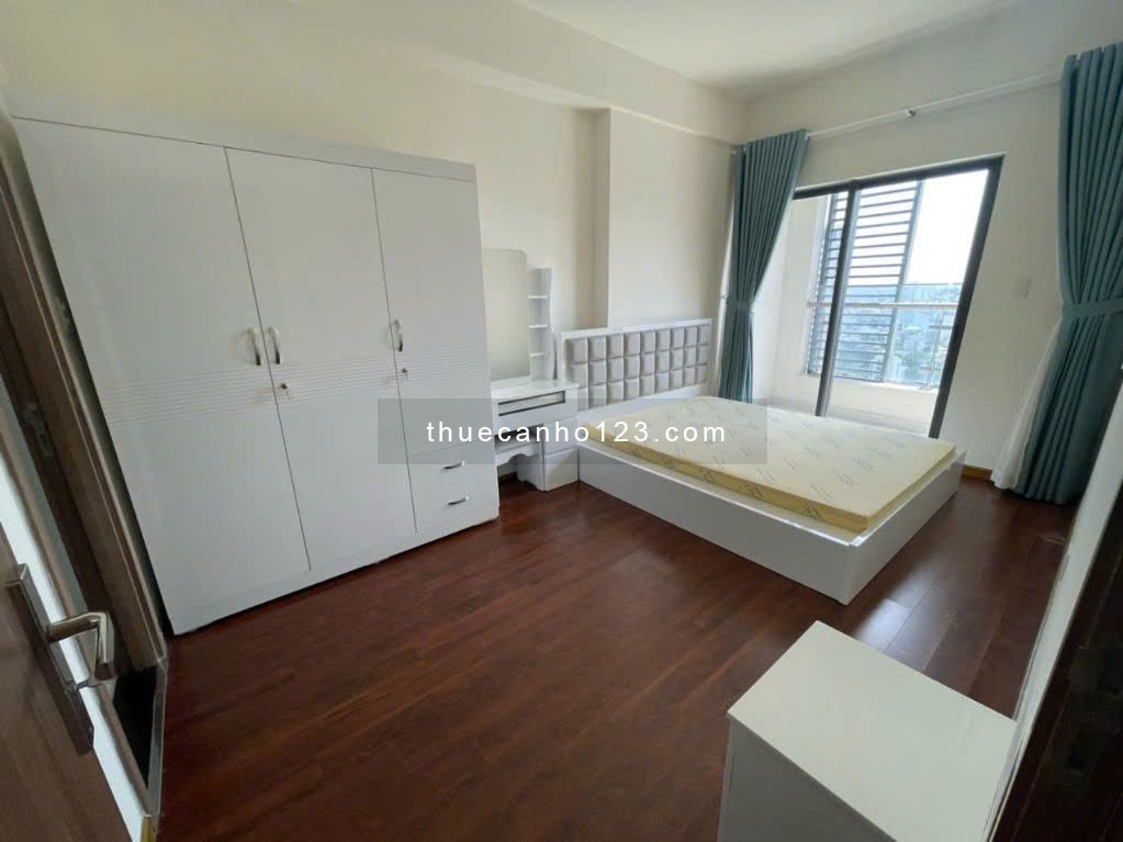 Cho thuê căn hộ Lexington Q2, 3PN, nội thất mới đẹp, căn góc lầu cao, giá 18tr/tháng