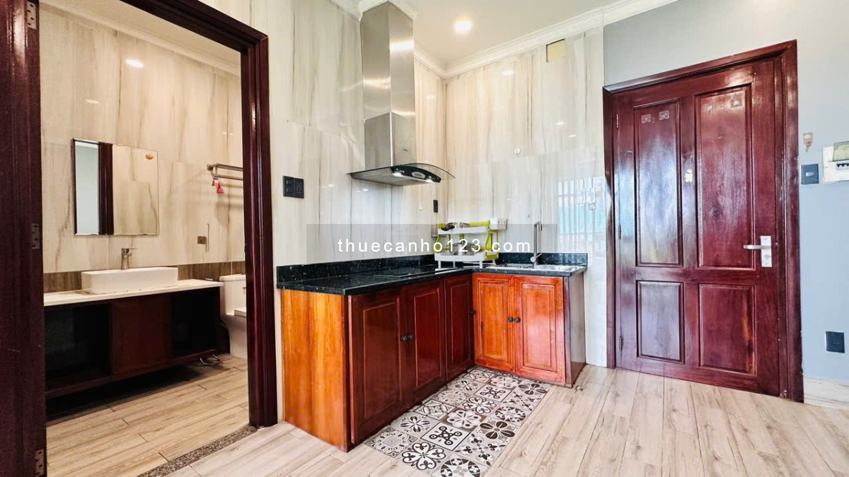 Cho thuê studio-1PN ngay Pearl Plaza thuận tiện 5p sang Ngã Tư Hàng Xanh và các trường đh