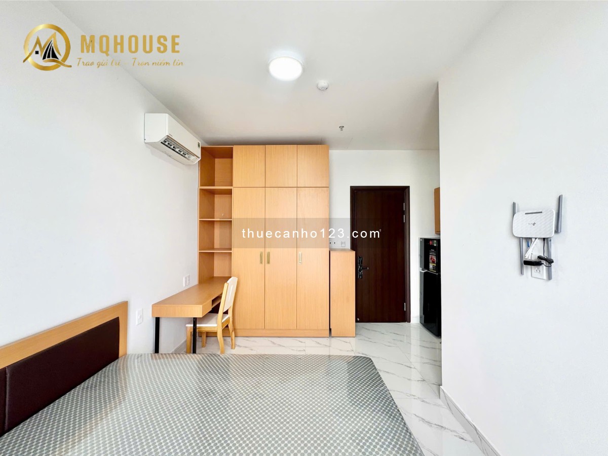 Studio full nội thất, nhà mới 100%, thang máy, hầm xe, giặt riêng, ban công, an ninh tuyệt đối