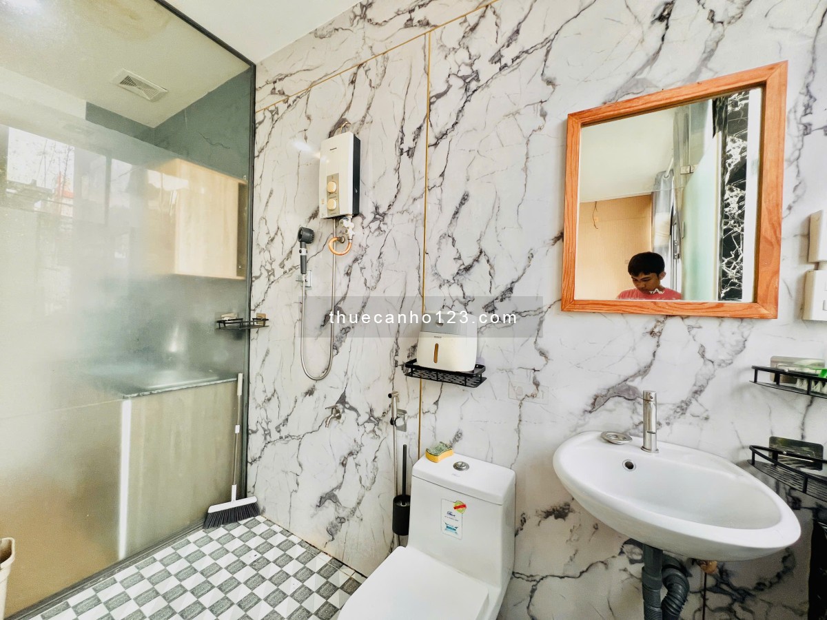 Tách bếp bancol - Đầy đủ nội thất từ A-Z, Gía HSSVNgã Tư Hàng Xanh, ĐH Hutech, FTU, UEF