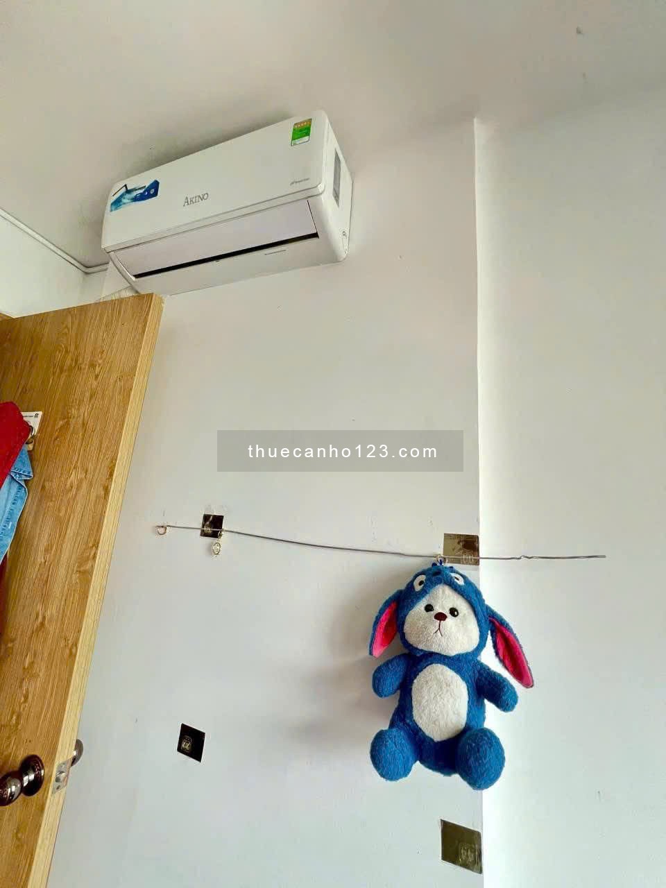 Chung cư D5, P25, Bình Thạnh: 3p ngủ, 110m2, giá 15tr, full nội thất