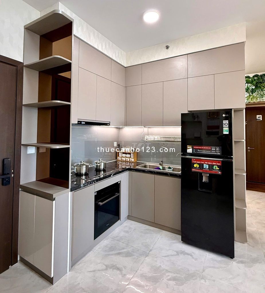 CHÍNH CHỦ cho thuê Full Nội Thất Cao Cấp – Căn hộ Privia mới 100% – TRỰC DIỆN HỒ BƠI 2PN 2WC