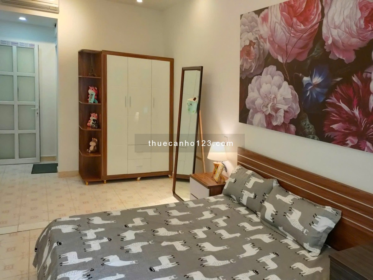 Cho thuê căn hộ dịch vụ 30m² ban công – Giá tốt nhất khu vực Chợ Bàn Cờ, Vườn Chuối, Vòng xoay DC