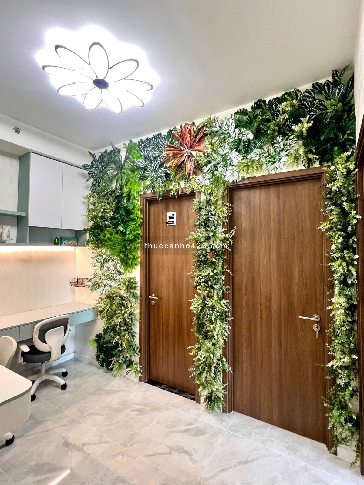 CHÍNH CHỦ cho thuê Full Nội Thất Cao Cấp – Căn hộ Privia mới 100% – TRỰC DIỆN HỒ BƠI 2PN 2WC