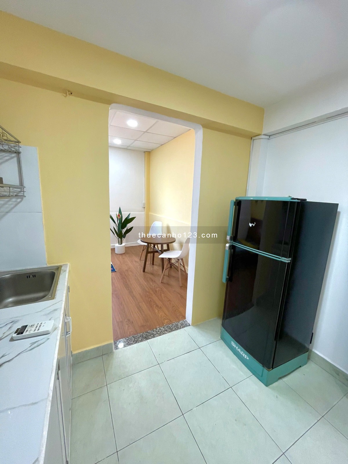 Cho thuê căn hộ Bình Thạnh - Ngay Hutech cách 50m - Studio tách bếp - Full nội thất