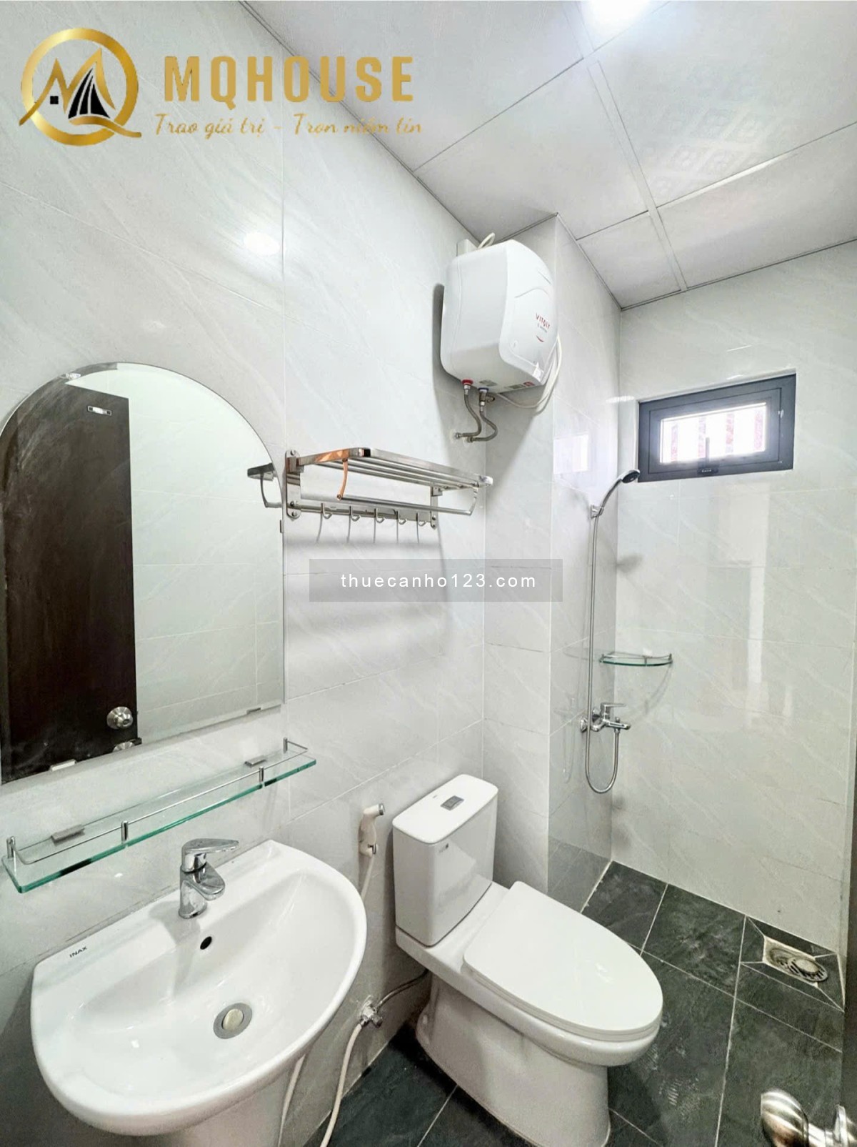 Toà Chung Cư Mini, Phòng Full Nội Thất, Thang Máy, Bảo Vệ. Ngay Phan Đăng Lưu, ĐH UAH,..