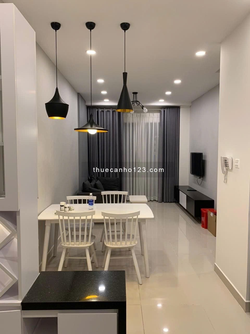 Tranh thủ thuê THE SUN AVENUE, 2PN – 1WC – Full Đầy Đủ NT 56m2 15 TRIỆU, QUẬN 2 THỦ THIÊM