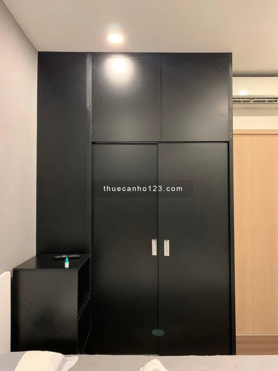 Tranh thủ thuê THE SUN AVENUE, 2PN – 1WC – Full Đầy Đủ NT 56m2 15 TRIỆU, QUẬN 2 THỦ THIÊM