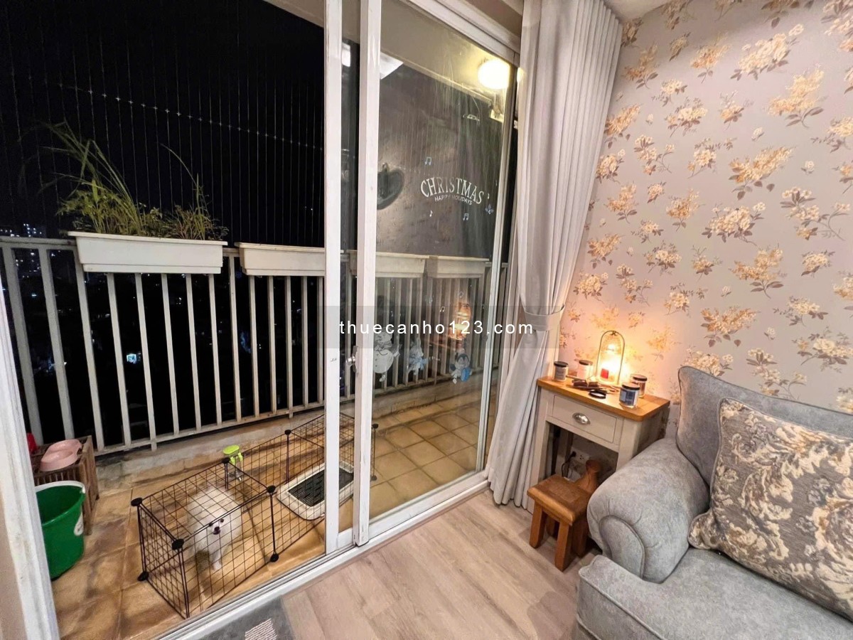 PN-Techcons, 47 Hoa Sứ, Phú Nhuận: 93m2, 18tr/tháng, 2PN, 2WC, Nội thất.