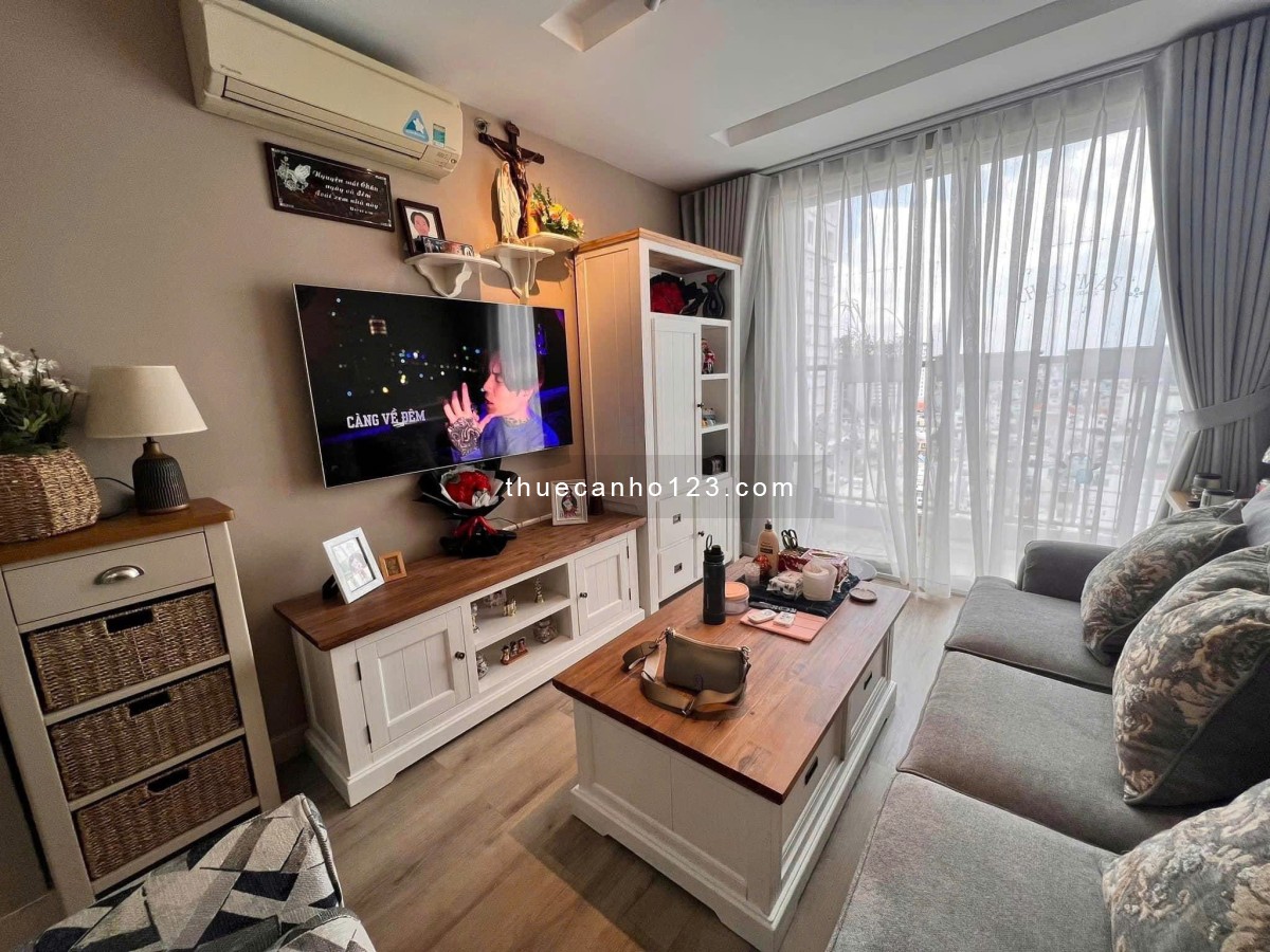 PN-Techcons, 47 Hoa Sứ, Phú Nhuận: 93m2, 18tr/tháng, 2PN, 2WC, Nội thất.